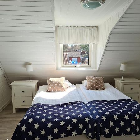 Missionshuset Bed & Breakfast Sandhamn Zewnętrze zdjęcie