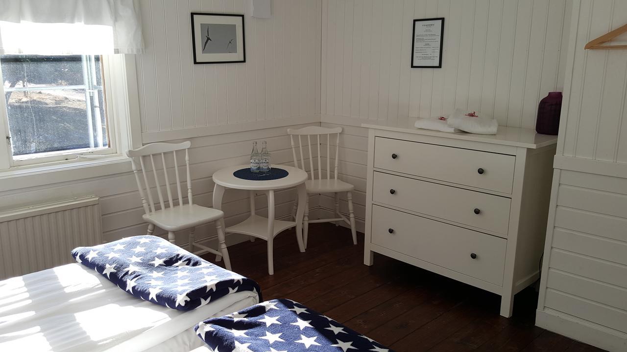 Missionshuset Bed & Breakfast Sandhamn Zewnętrze zdjęcie